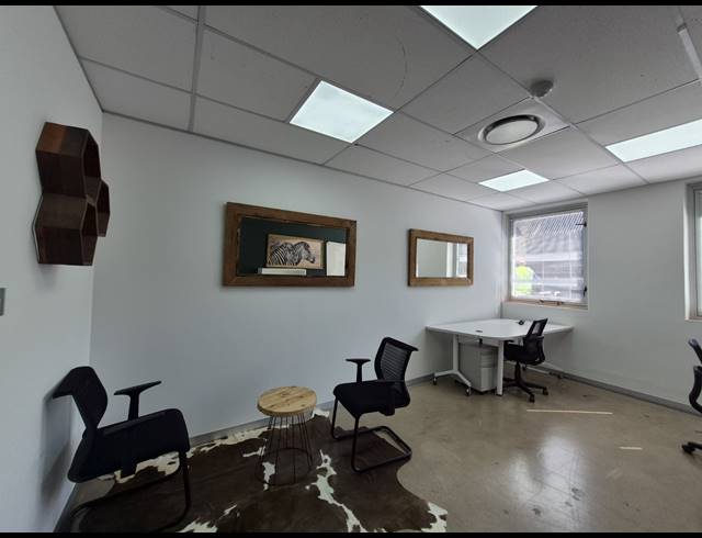 26M² OFFICE TO LET IN ROSEBANK